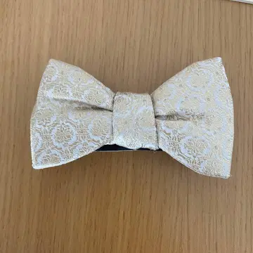 아이보리 실크 나비 넥타이 일본제