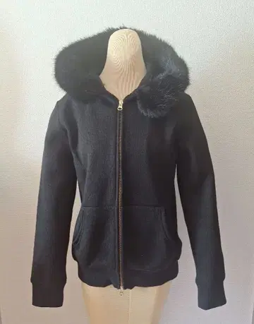 퍼 블랙 후드티 퍼 탈부착으로 2way