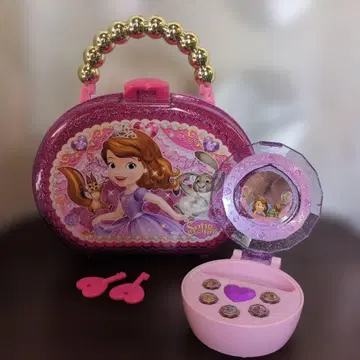 최종 가격 작은 프린세스 소피아 완구 케이스 하트형 거울 포함 컴팩트