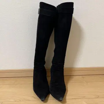 다이애나 블랙 스웨이드 롱 부츠 버클 포함