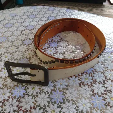 Lee 가죽제 스터드 벨트