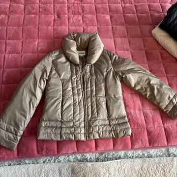 ALPHA CUBIC 베이지 다운 자켓