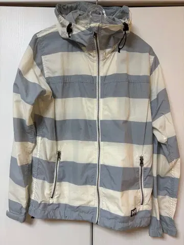 헬리 한센 마운틴 후드티 그레이/화이트