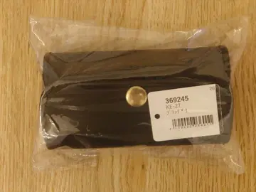 [ 미사용 새상품 ] HERZ 4 키케이스 가죽 블랙 블랙 KE-27