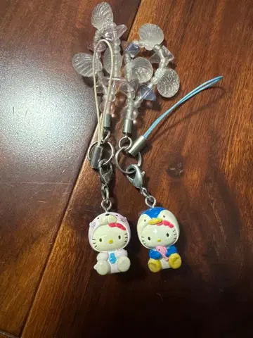 헬로키티 수족관 한정판 스트랩 세트 (랏코 & 펭귄)