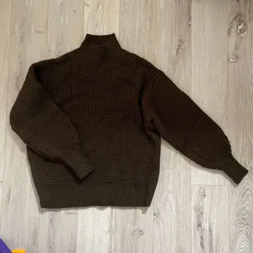 MOUSSY 다크 브라운 터틀넥 니트