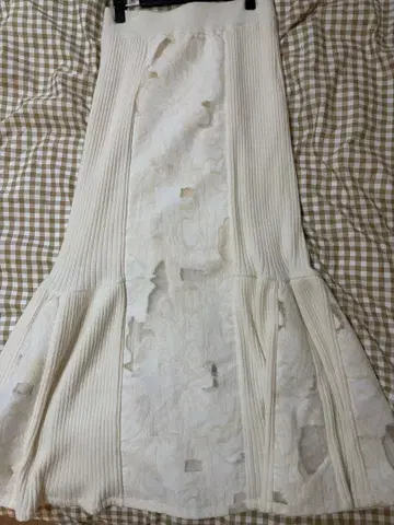 Acka jacquard knit skirt