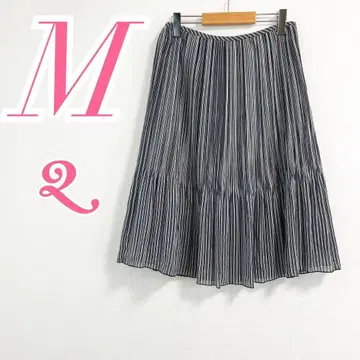 Q 플레어 스커트 M 사이즈 스트라이프 깔끔한 코디 오피스 캐주얼