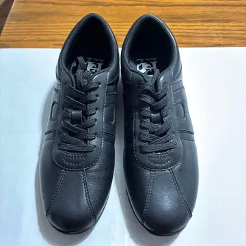 HAWKINS 호킨스 스포츠 스니커즈 블랙 24