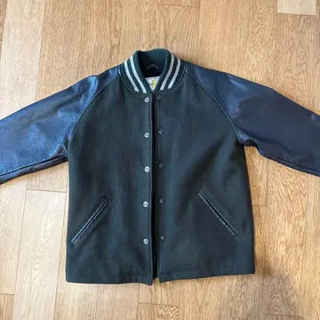 골든 베어 바시티 자켓 38 상당 M 사이즈 저널 스탠다드 별주