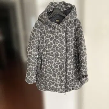 TATRAS 레오파드 무늬 다운 자켓