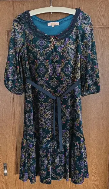 MINIMUM 플라워 프린트 7부 소매 원피스 사이즈 2