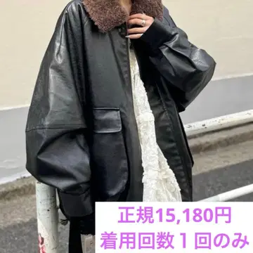 [ 10000엔 균일 week ] 보아 부착 페이크 레더 자켓