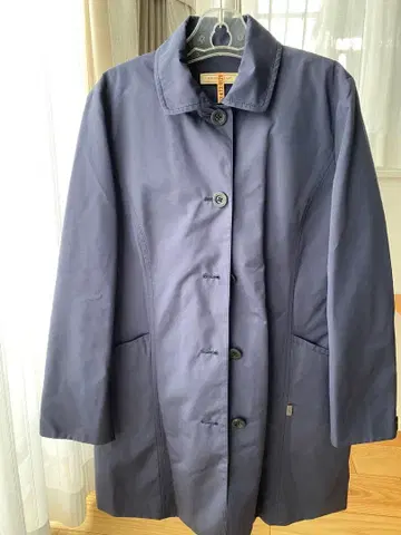 CROCODILE 네이비 컬러 코트