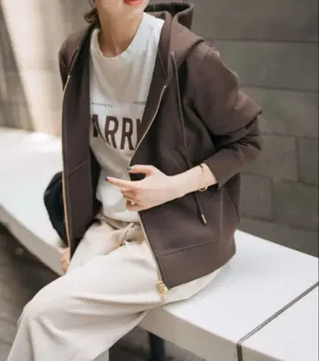 [ 스픽 앤 스팬 ] 스트레치 지퍼 후드티