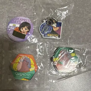 Sakamoto Days 캔뱃지, 키링, 마그넷 4개 세트
