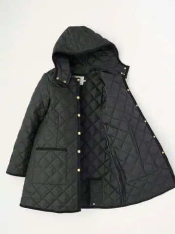 ARKLEY HOOD MIDDLE 블랙 퀼팅 자켓