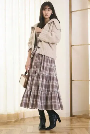 herlipto 베르가모 플래드 티어드 롱 드레스