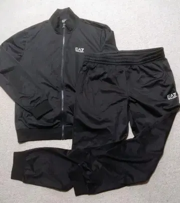 EA7 엠포리오 아르마니 지퍼 상하의 셋업