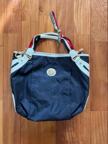 오로비안코 네이비 나일론 가죽 숄더백