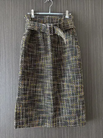 Mila Owen 트위드 체크 타이트 스커트