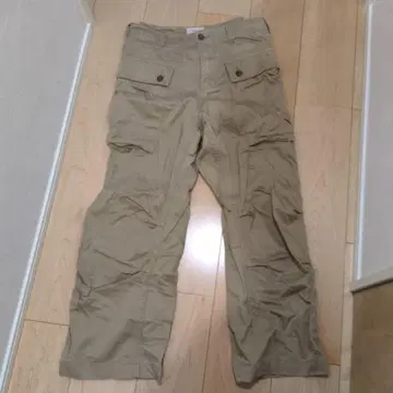AVIREX 베이지 카고 팬츠 L 사이즈
