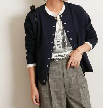 워셔블 스펀지 니트 크루넥 가디건