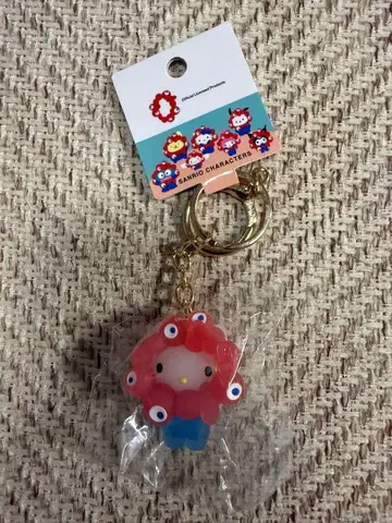 미야쿠미야쿠 산리오 클리어 키링