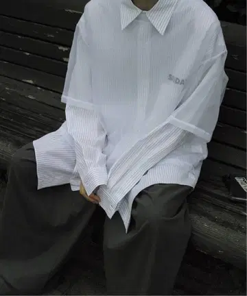 SUNDAY journalstandardluxe 시어 T셔츠