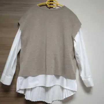 huitieme nid 백 플리츠 블라우스 베스트