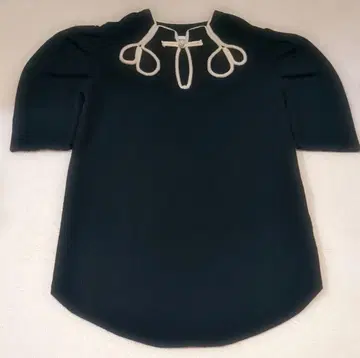 블랙 릴리 브라운