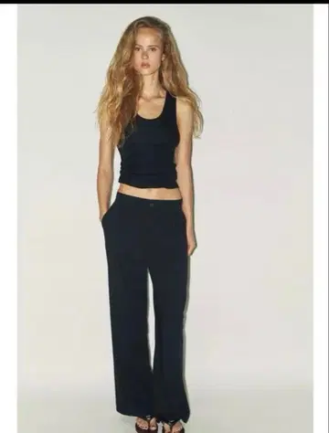 ZARA 다트 팬츠 블랙