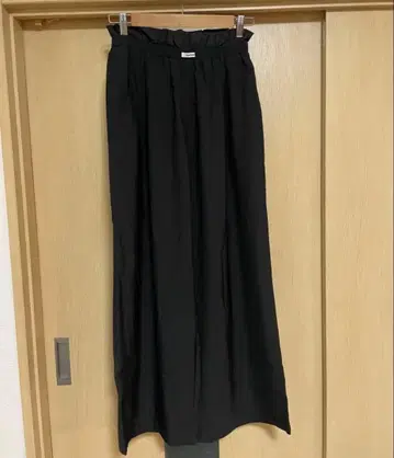 새상품급 mystic 프릴 이지 팬츠 사이즈 2