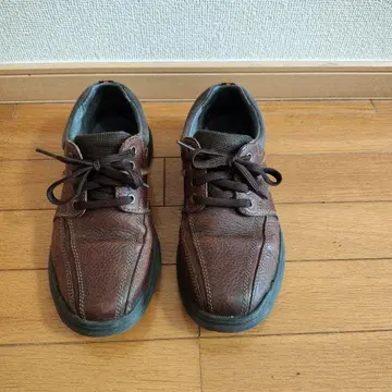 Clarks 브라운 가죽 캐주얼 슈즈