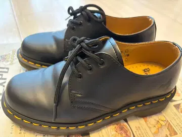 닥터 마틴 블랙 레이스업 슈즈