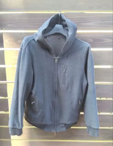 지퍼 후드티 안쪽 기모