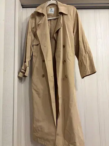 nano universe 베이지 트렌치코트