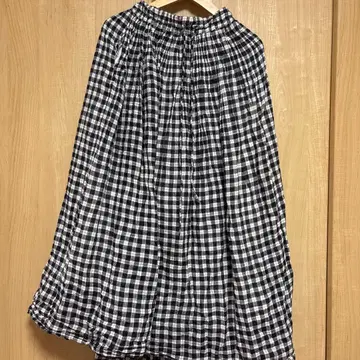 SOIL 체크 무늬 롱 스커트 네이비/화이트