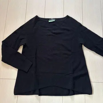 Theory 블랙 니트 S 사이즈