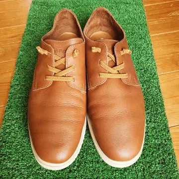 Hush Puppies 브라운 가죽 신발