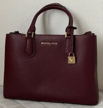 MICHAEL KORS 버건디 핸드백