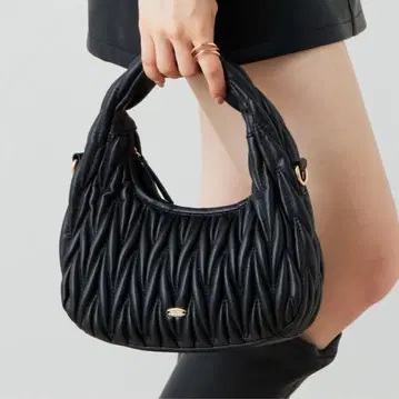 chico 퀼팅 숄더백