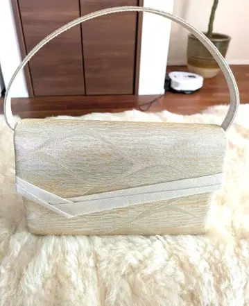 아이보리 골드 일본 의류용 백 (복주머니 포함)