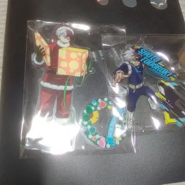 토도로키 쇼토 산타 코스프레 아크릴 스탠드 2개 세트