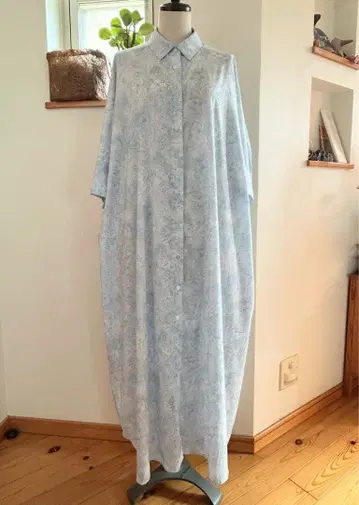 11/8까지 판매 일본산 리버티 앰브리아 돌먼 슬리브 셔츠 원피스