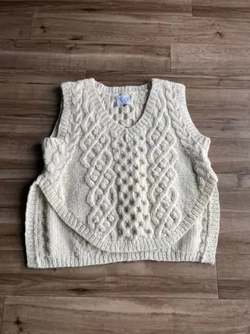 이케다 이즈미 씨 PUR 케이블 라운드 슬릿 베스트