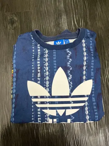 adidas 긴팔 트레이닝복