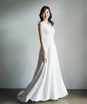 화이트 A라인 웨딩 드레스