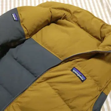 Patagonia 다운 베스트 리버서블
