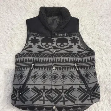 in the attic 니트 베스트 스컬 M 올 패턴